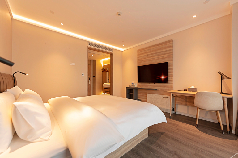 Bedroom 2, Hanting Premium Hotel Zhumadian Xincai County, Zhumadian