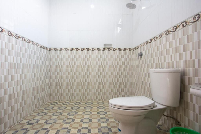 Bathroom 4, Sebudjan Grand Aurora, Gianyar