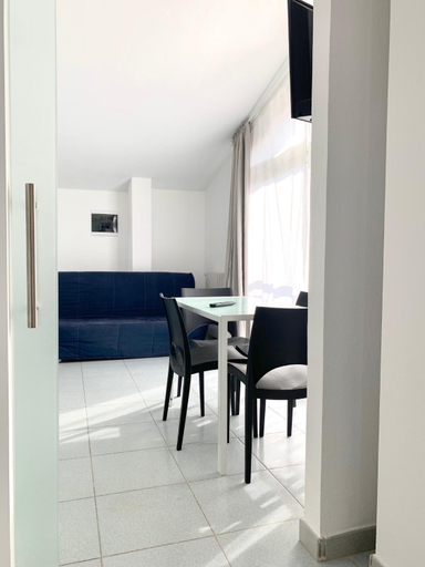 Dining Room 7