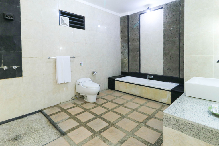 Bathroom 3