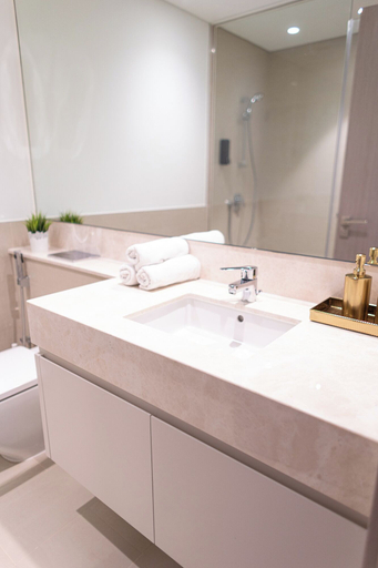 Bathroom 4, HAPPY SEASON | ACT ONE ACT TWO, Dubai