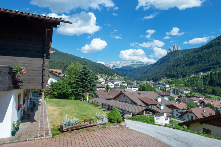 Others 4, Apartments Cesa Bruma, Bolzano