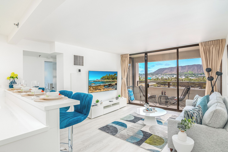 Others 5, Waikiki Sunset 2 bedroom with Diamond Head View and Parking, Honolulu
