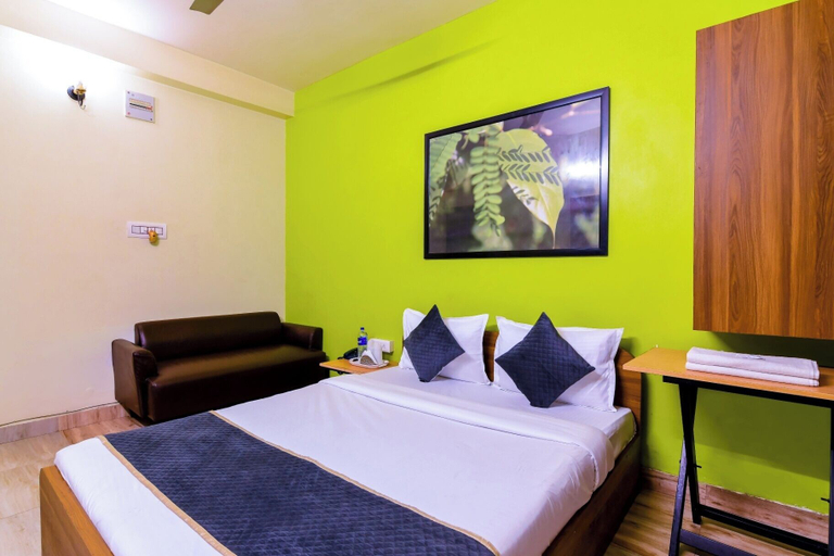 Bedroom 3, The Kolkata Hotel, South 24 Parganas