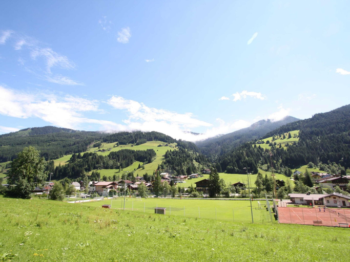 Others 3, Apartment in Kleinarl Near Ski Lift, Sankt Johann im Pongau