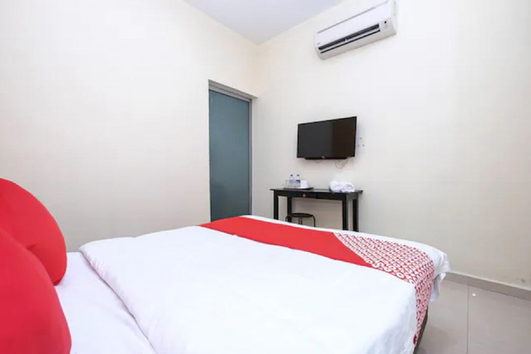 Bedroom 12