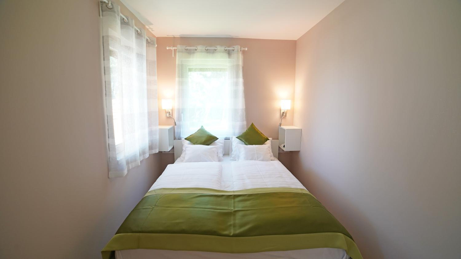 3, Fenyves Apartmanok, Fonyód
