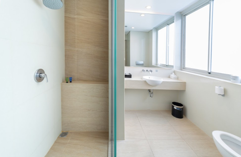 Bathroom 3