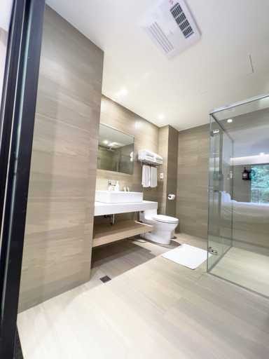 Bathroom 3, MoonShine Inn, Taoyuan