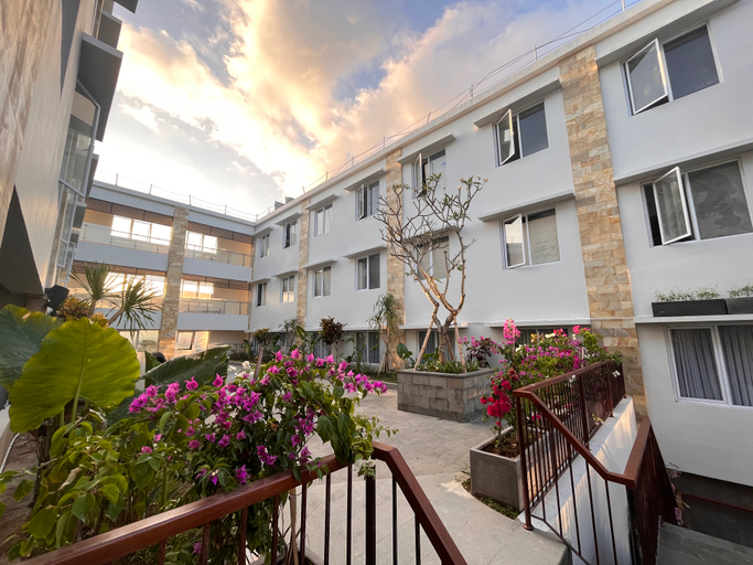 Exterior & Views 2, CRYSTALKUTA Hotel-Bali, Badung