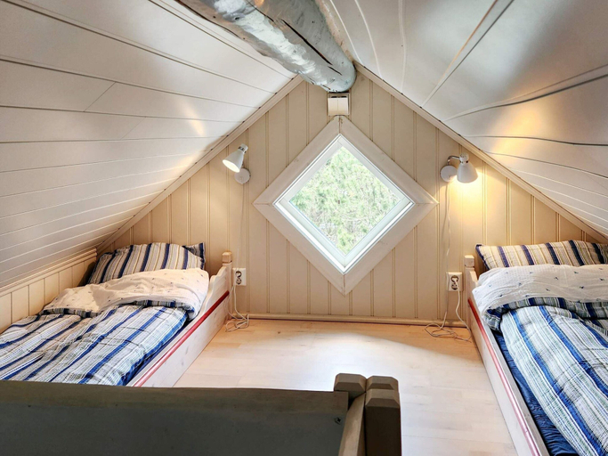 Bedroom 2, Holiday Home in Fjøseid, Fjell