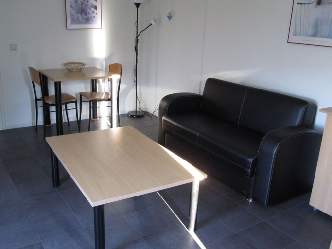 Living room, Holiday Home in Franeker With Private Terrace, Franekeradeel