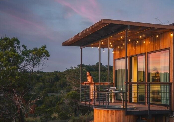 Exterior & Views 2, Onera Wimberley, Hays
