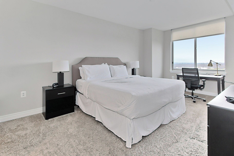 Bedroom, Modern getaway in Reston 1 bedroom , Fairfax