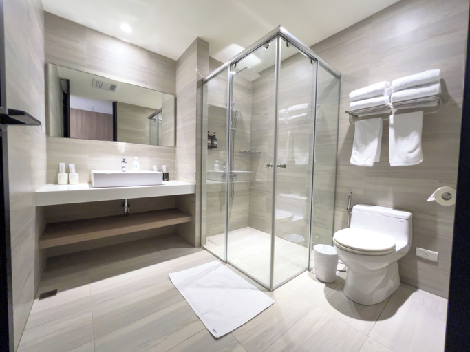 Bathroom 3, MoonShine Inn, Taoyuan