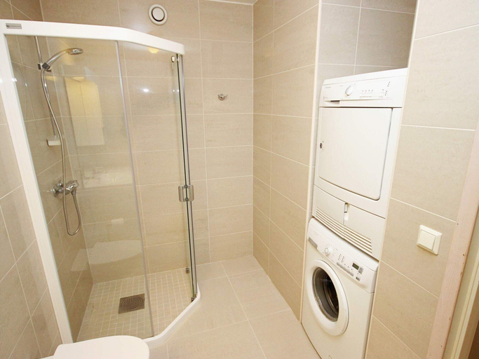 Bathroom 3, Holiday Home in Jelsa, Suldal