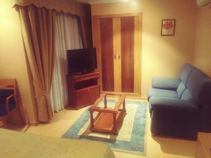 Others 3, Hotel orly, Ourense