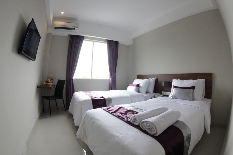 Bedroom 21