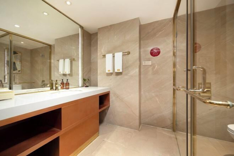 Bathroom 4, the Diamond Hotel, Mianyang