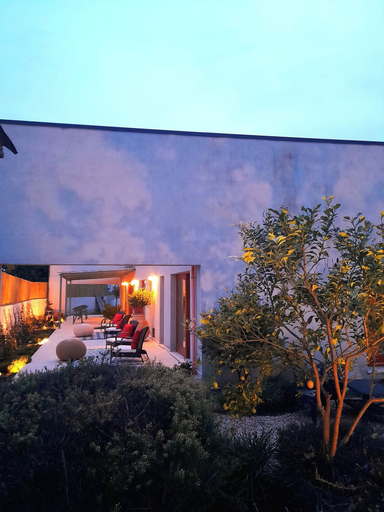 Exterior & Views 2, Girasole Boutique B&B, Oristano