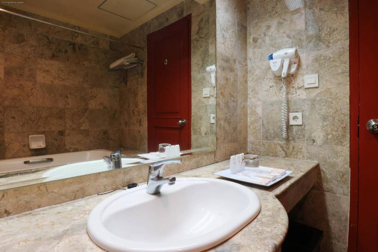 Bathroom 8