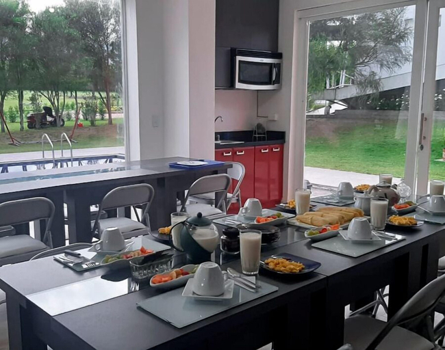 Food & Drinks, HOTEL QUINTA KRYSTAL BOUTIQUE, Rumiñahui