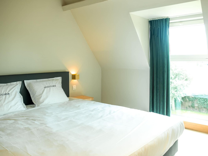 Bedroom 2, Holiday Home in Moorslede With Pool and Jacuzzi, West-Vlaanderen
