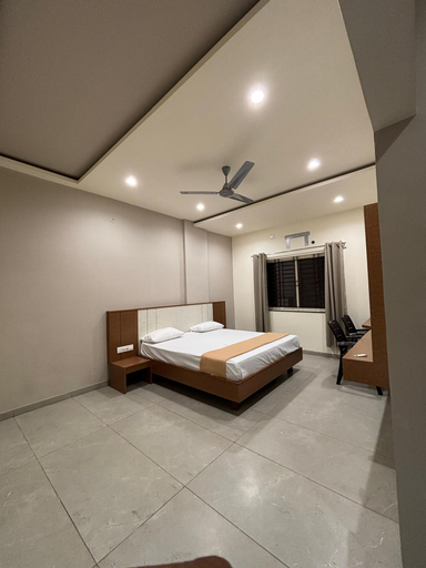 Bedroom 3, HOTEL SHRI SHRINIVAS RESIDENCY, Bagalkot