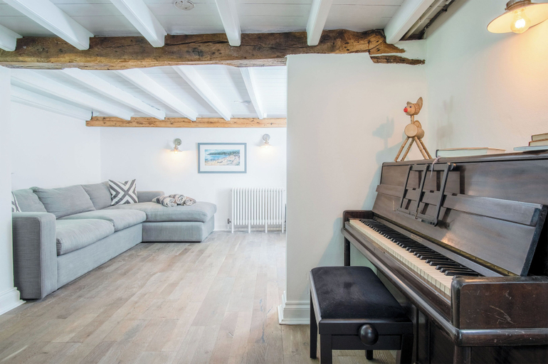 Others 5, Briardene - 2 Bedroom Cottage - Oxwich, Swansea