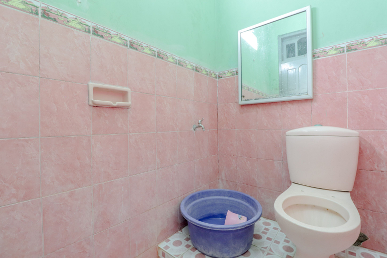 Bathroom 5, Losmen Panorama, Bantul