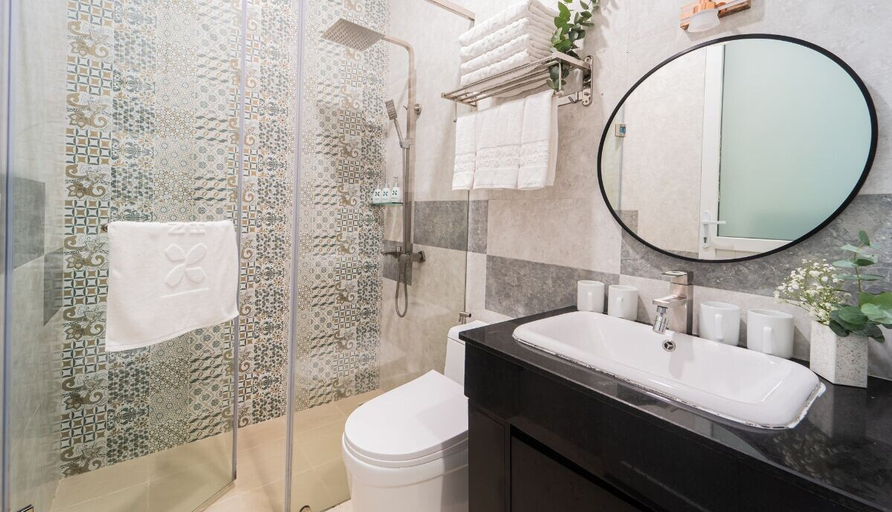 Bathroom 4, Nature Hotel - Luong The Vinh, Đà Lạt
