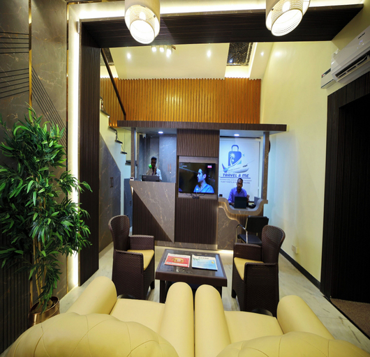 Others 5, Suthanthira Stay Inn, Dindigul