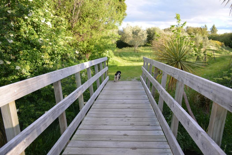 Others 5, DDOG Vineyard & BnB, Marlborough