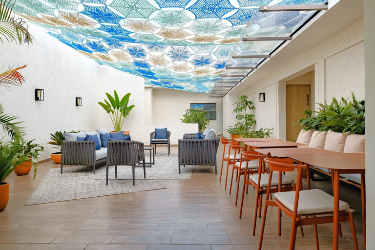 Food & Drinks 5, District Polanco by Lumina, Mexico City