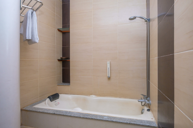 Bathroom 3, Urbanview Omah Pari Boutique Hotel, Yogyakarta