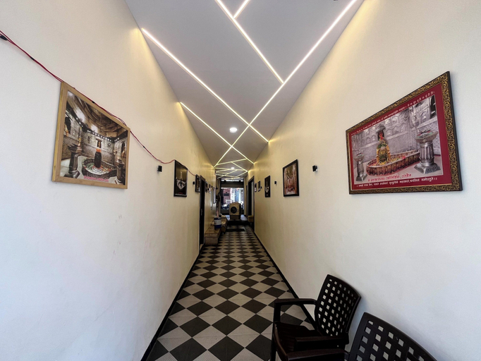Others 4, Hotel Kesar Palace, Ujjain