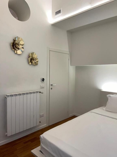Bedroom 4, Easy Milano Rooms & Apartments, Milano