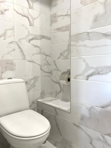 Bathroom 2, Top Centre Zara Apartment for 6 guests, Stara Zagora