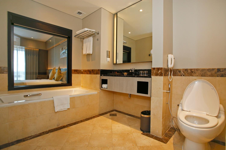 Bathroom 22