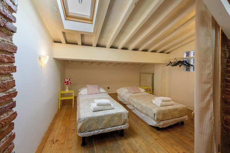 Bedroom 2, Panzani Loft by MMega, Florence