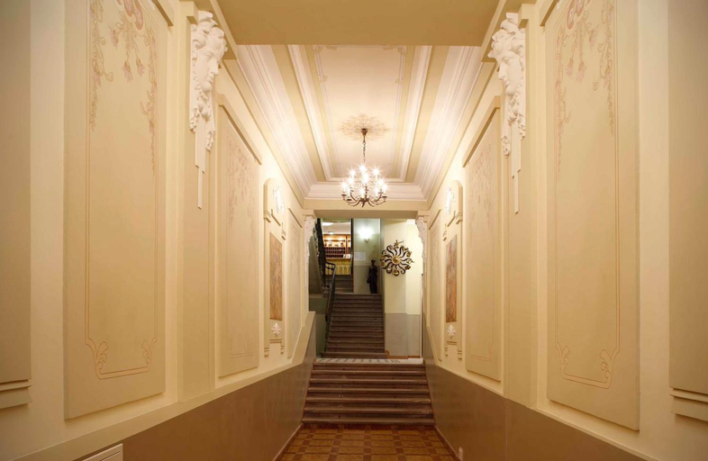 Others 5, Residence Liberty, Trieste