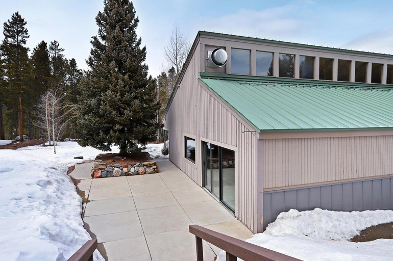 Others 4, Ski & Racquet Club B-106 Condo, Summit