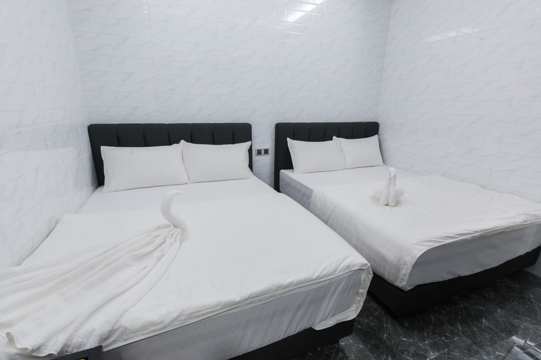 Bedroom 16