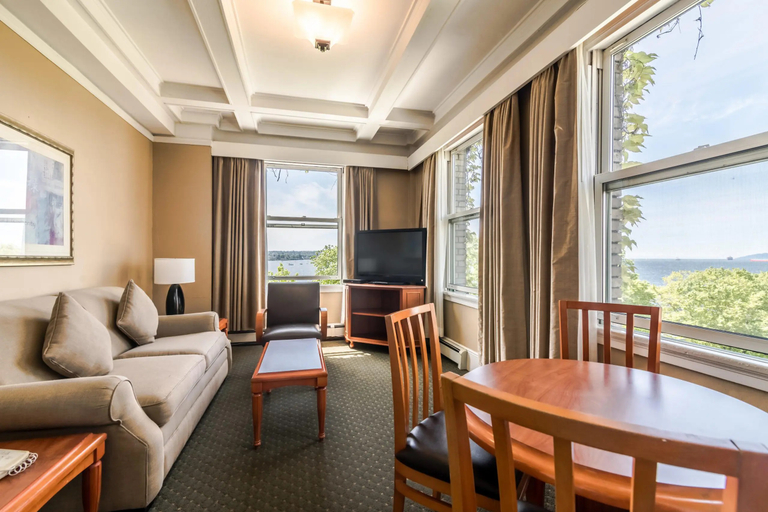 Public Area 2, Sylvia Hotel, Greater Vancouver