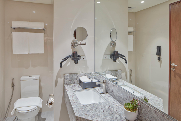Bathroom 19