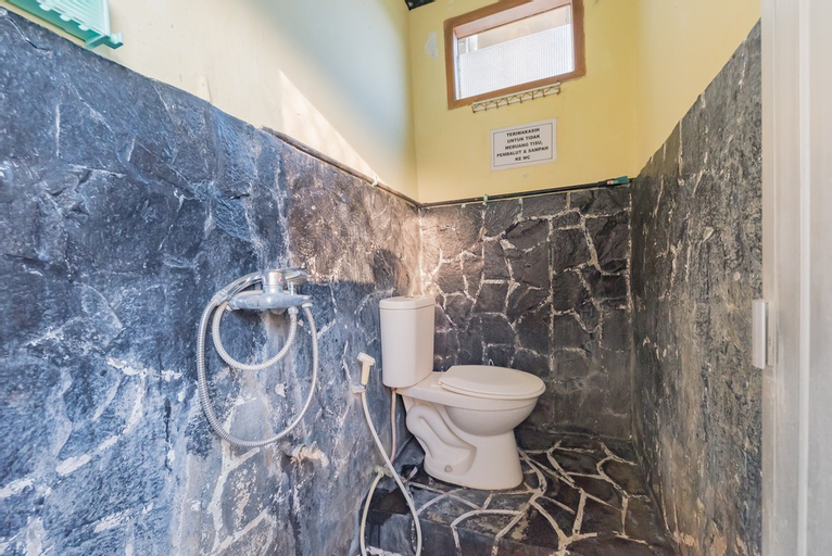 Bathroom 6