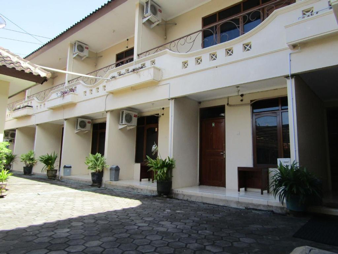 Hotel Family Syariah 1 By Zuzu, Bantul