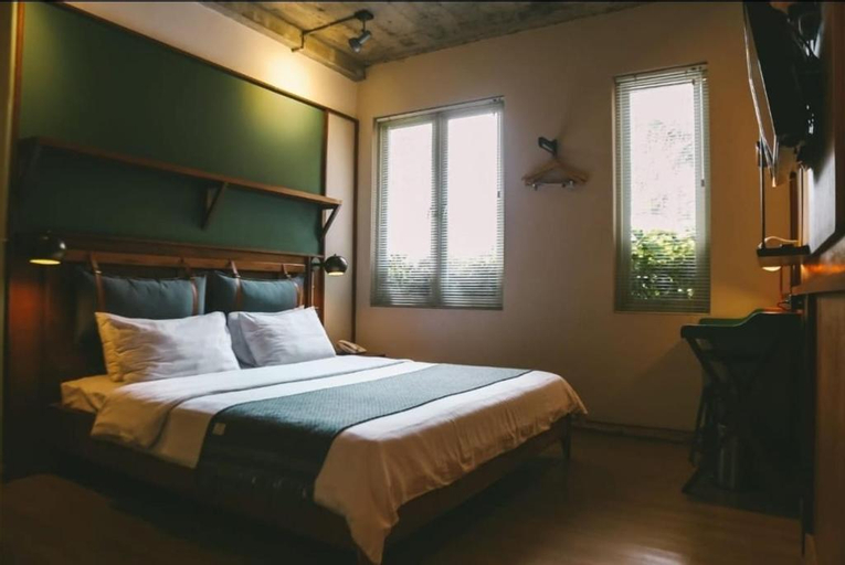 Bedroom 28