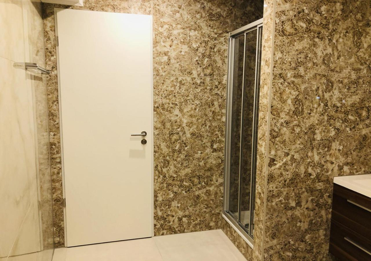 Bathroom 2, Elbgalerie Hotel, Hamburg