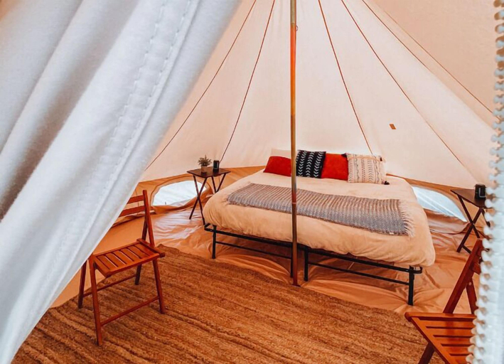 Bedroom 2, Yellowstone Glamping, Fremont